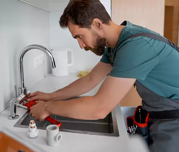 Professional Faucet Replacement Specialist in Pompano Beach, FL: Schedule Affordable Faucet Replacement Services with Us