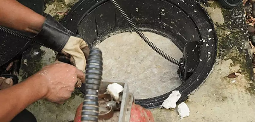 Fat Trap Cleaning in Pompano Beach, FL